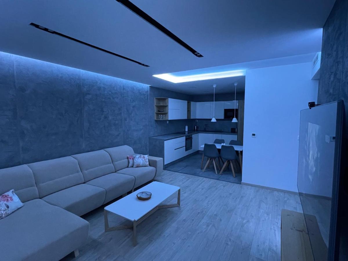 Greenbay Apartment With Free Parking Trenčín Eksteriør bilde