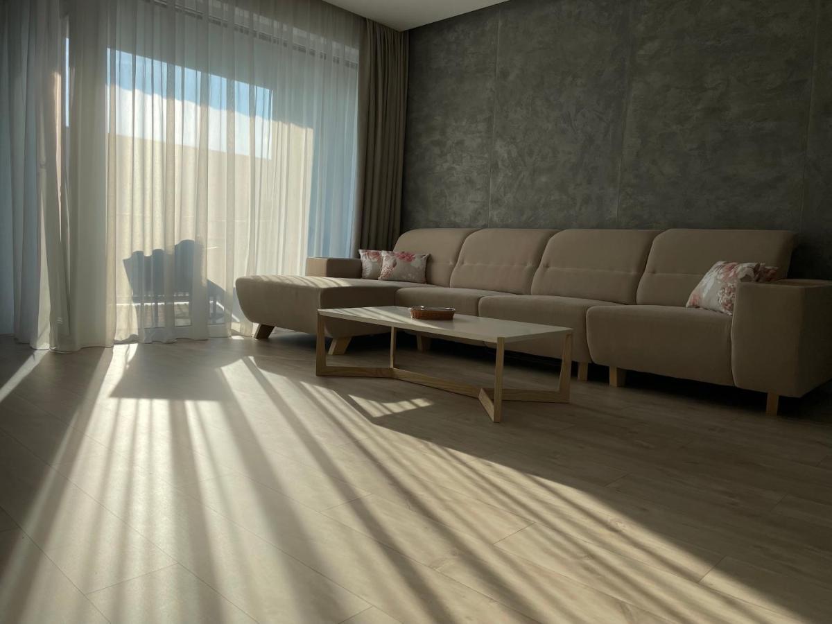 Greenbay Apartment With Free Parking Trenčín Eksteriør bilde