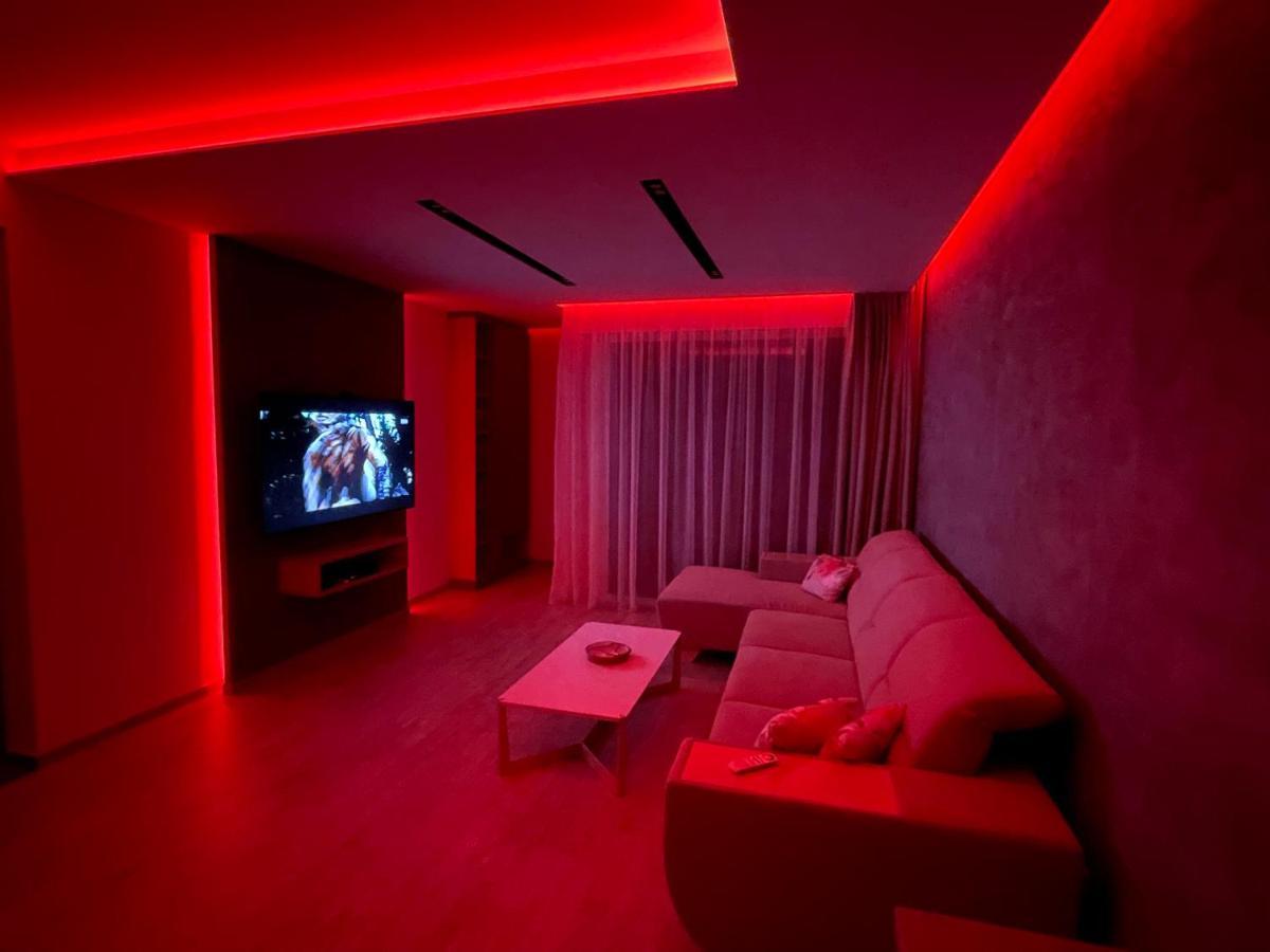 Greenbay Apartment With Free Parking Trenčín Eksteriør bilde