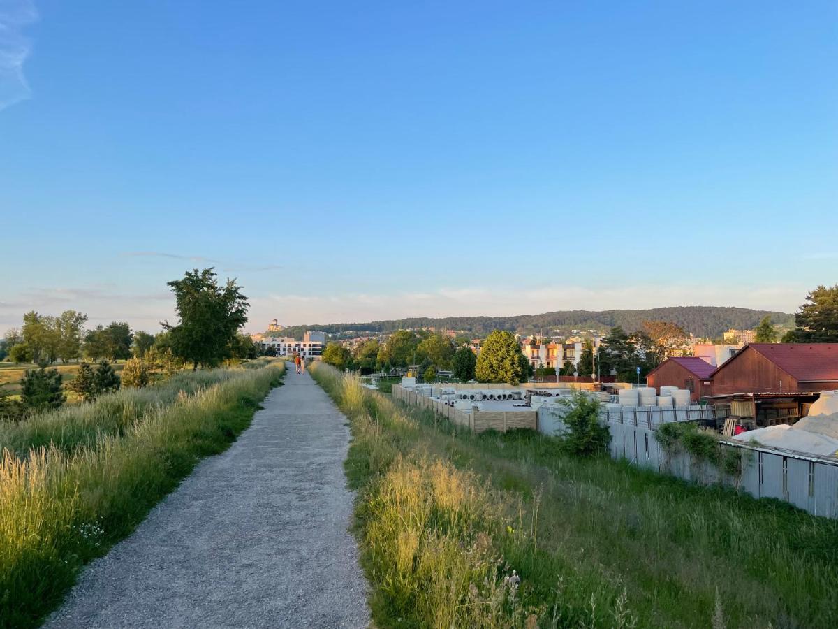 Greenbay Apartment With Free Parking Trenčín Eksteriør bilde